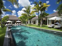 Villa Tiga Puluh, Lap Pool